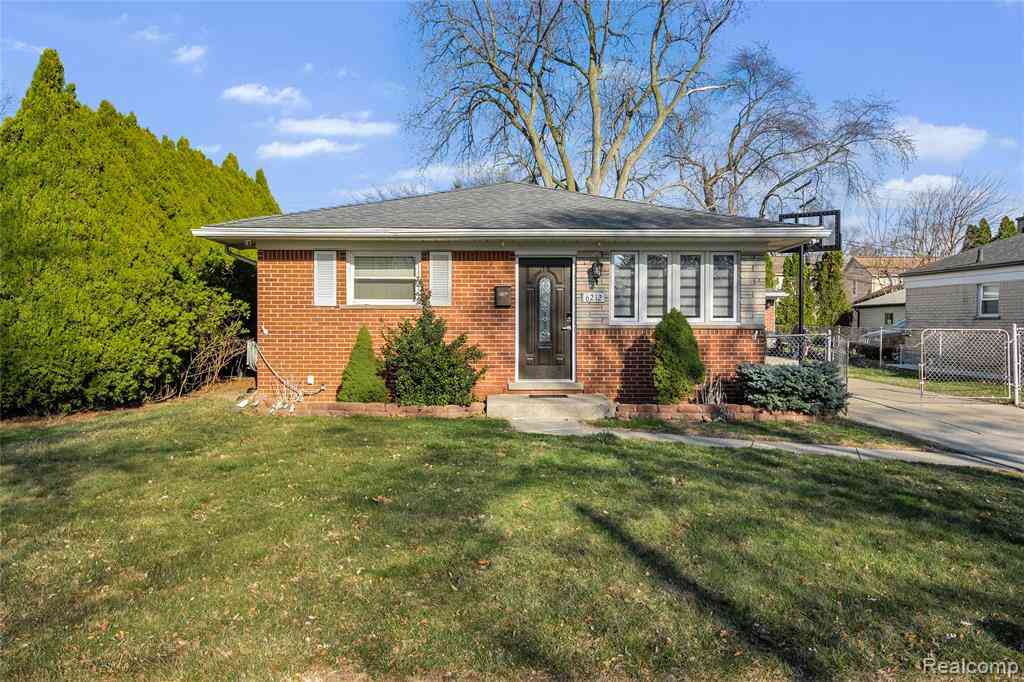 Homes For Sale - 6212 N Evangeline Street <br/> Dearborn Heights, MI 48127