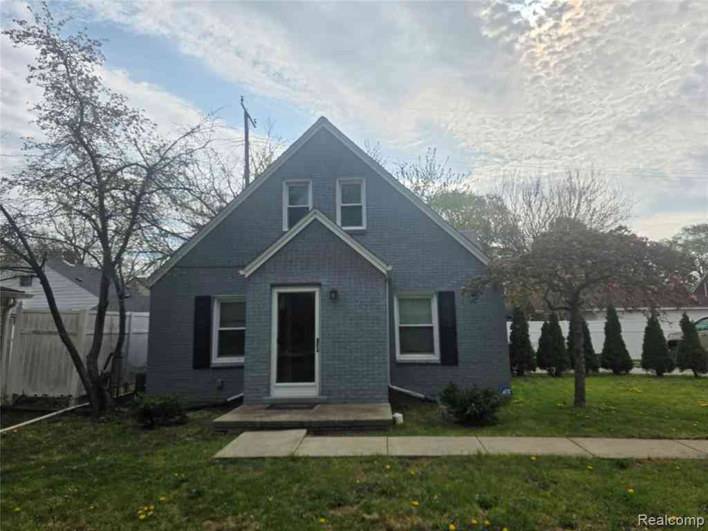 Homes For Sale - 21958 Birchwood Avenue <br/> Eastpointe, MI 48021