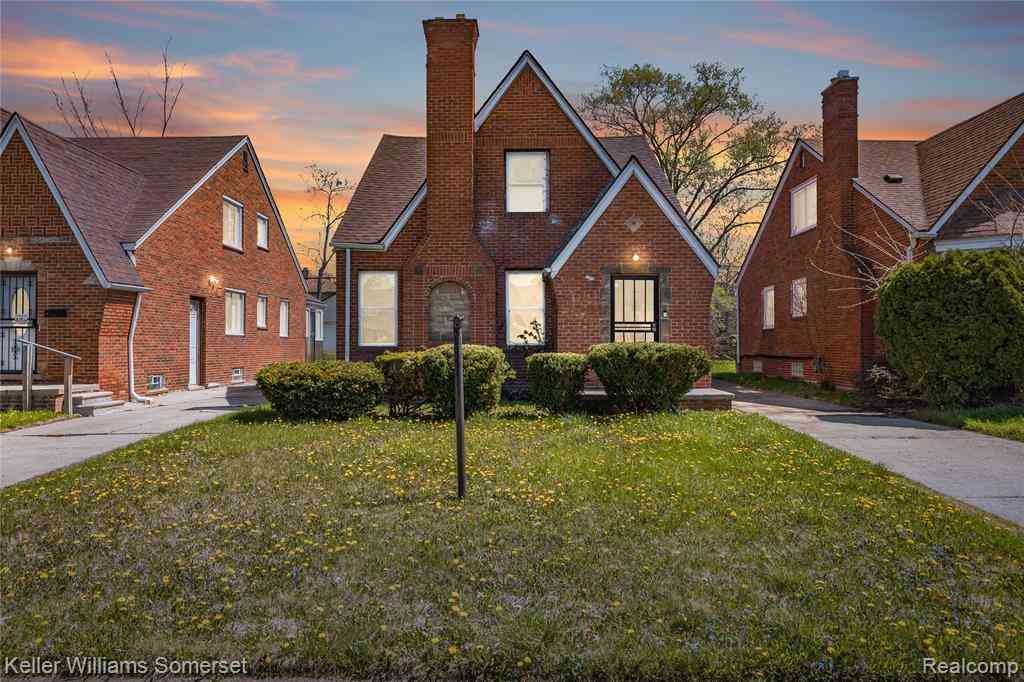 Homes For Sale - 18642 Tracey Street <br/> Detroit, MI 48235