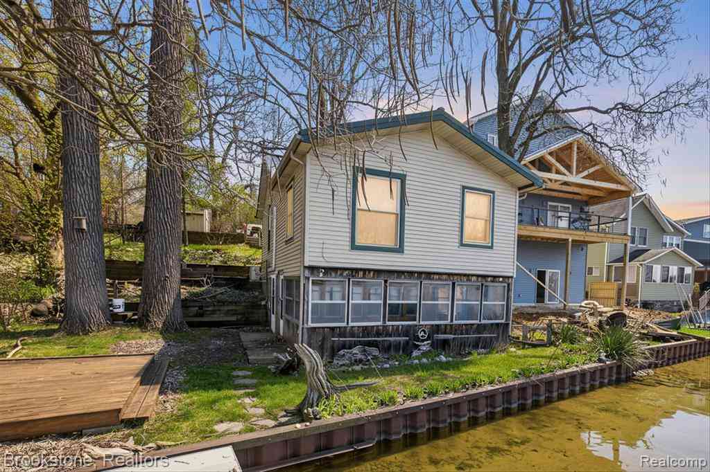Homes For Sale - 6571 Sherman Drive <br/> Otter Lake, MI 48464