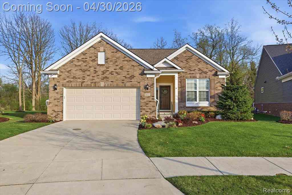 Homes For Sale - 3031 Sumerlyn Court <br/> Auburn Hills, MI 48326
