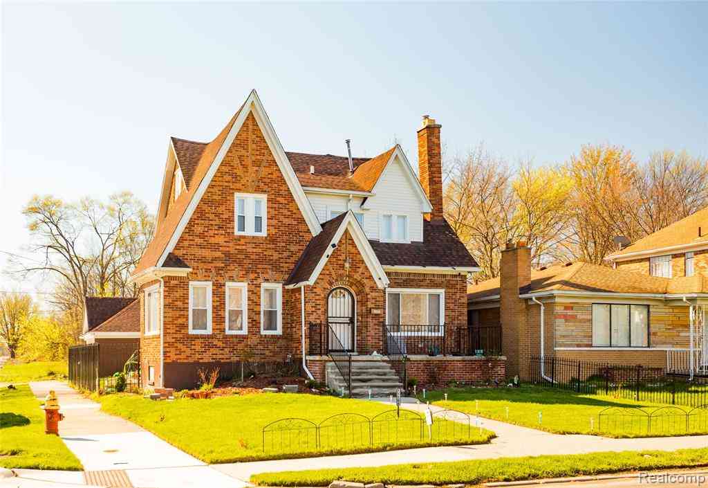 Homes For Sale - 11164 E Outer Drive <br/> Detroit, MI 48224
