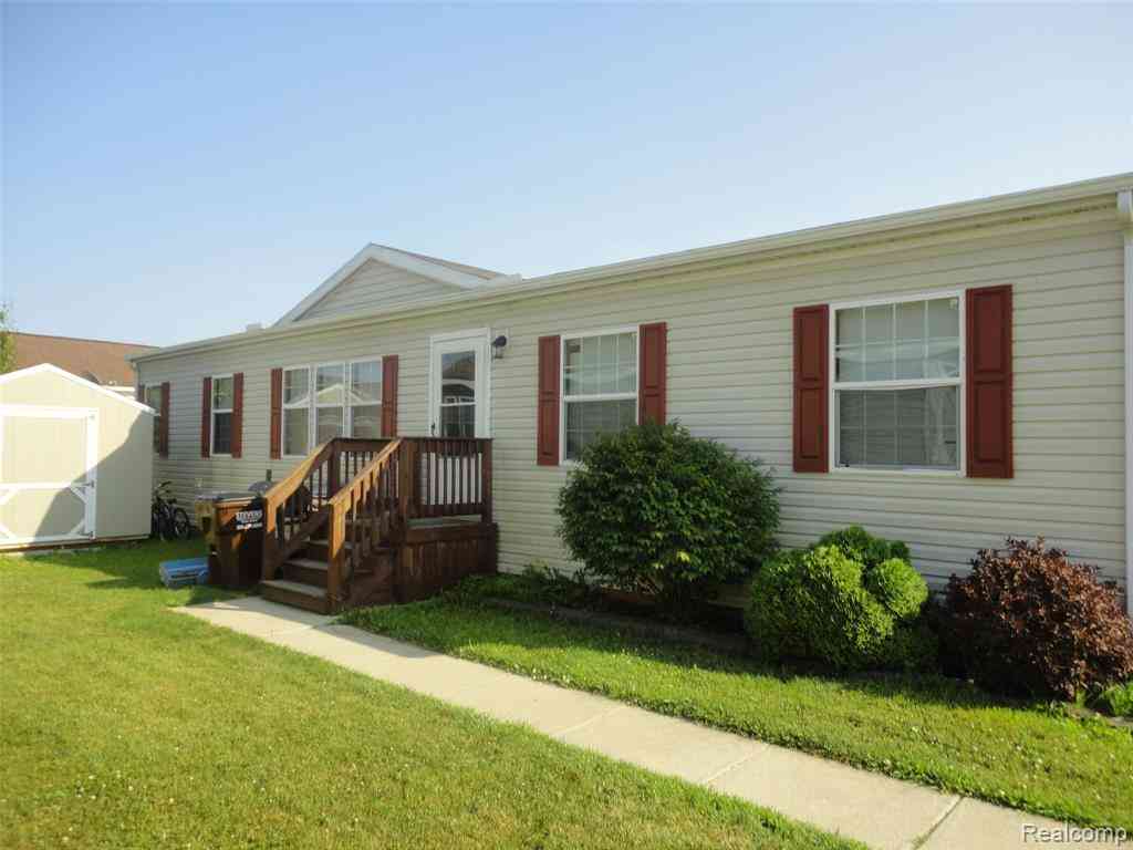 Homes For Sale - 955 Cameron Circle  <br/> Monroe, MI 48161
