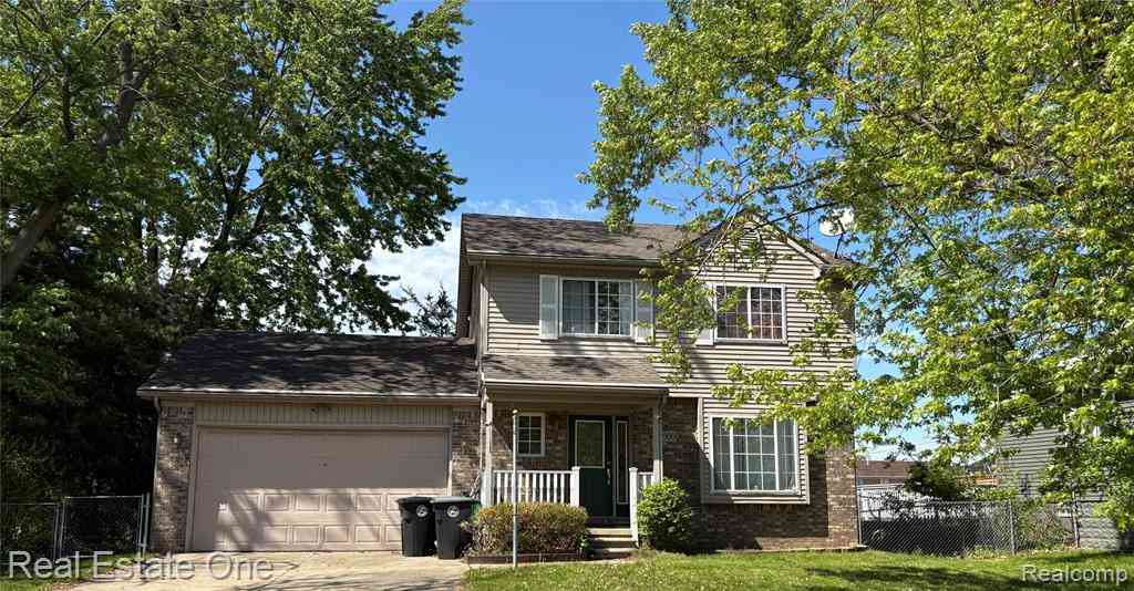 Homes For Rent - 29500 Norfolk Street <br/> Livonia, MI 48152