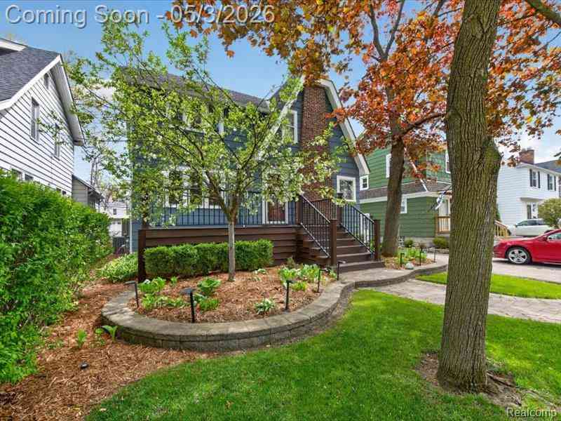 Homes For Sale - 1115 Irving Avenue <br/> Royal Oak, MI 48067