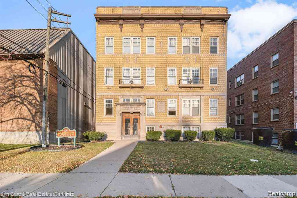 Homes For Rent - 590 Parkview #202 Drive <br/> Detroit, MI 48214