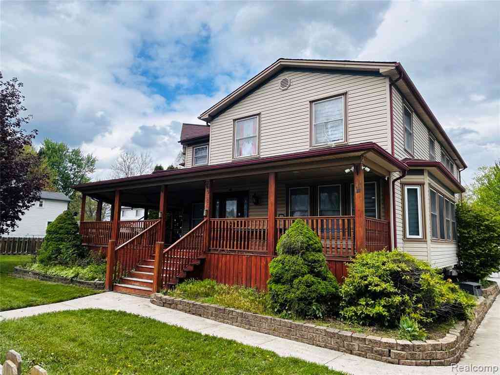 Homes For Sale - 8186 Lenore Street <br/> Dearborn Heights, MI 48127