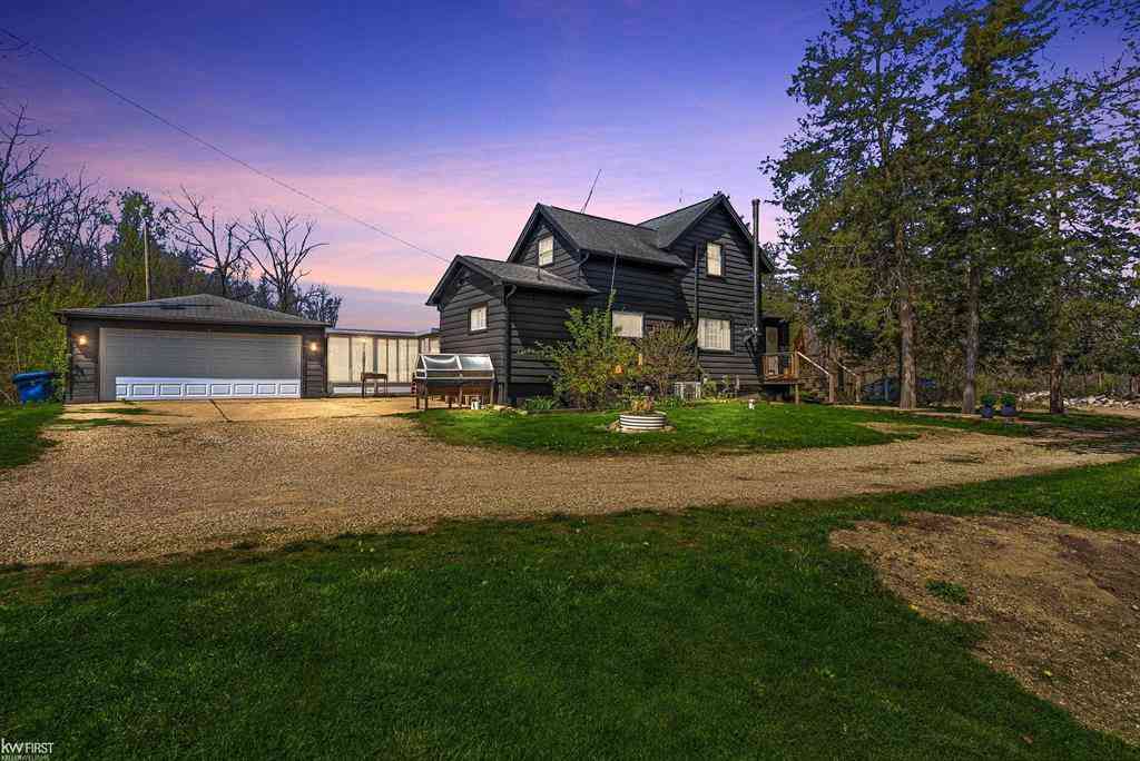 Homes For Sale - 10238 Foley Road <br/> Fenton, MI 48430