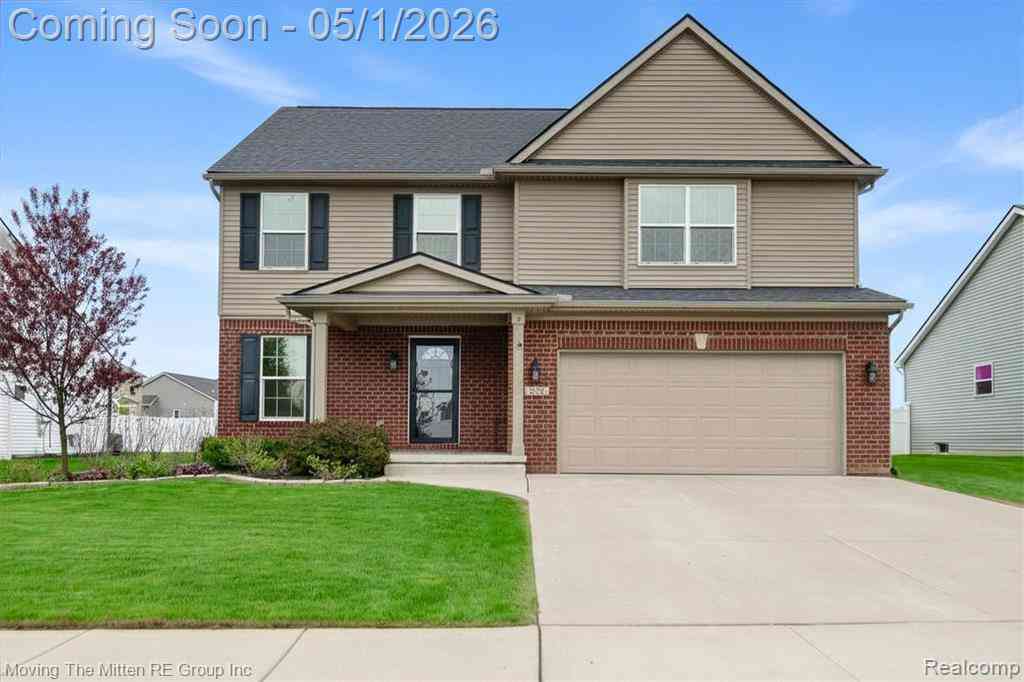 Homes For Sale - 2039 Carson Lane <br/> Monroe, MI 48162