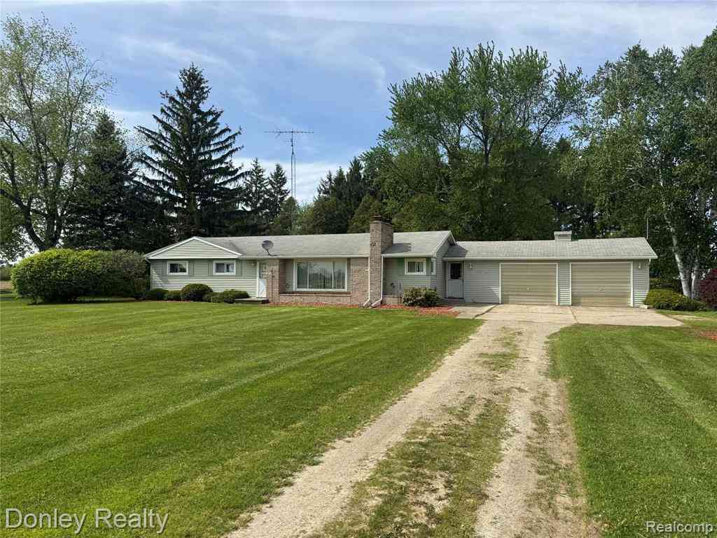 Homes For Sale - 2100 W Sanilac Road <br/> Sanilac County, Sandusky, MI 48471