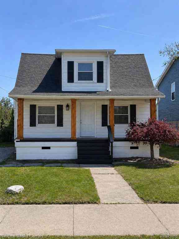 Homes For Sale - 20510 Broadacres Street <br/> Clinton Township, MI 48035