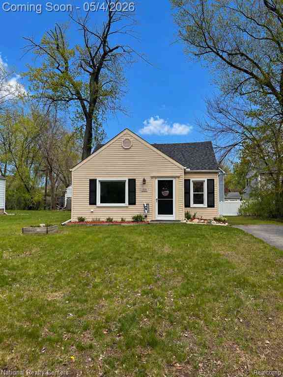 Homes For Sale - 1535 Marylestone Drive <br/> West Bloomfield, MI 48324