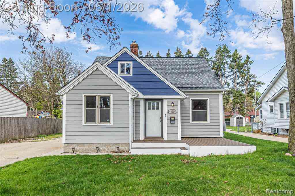 Homes For Sale - 44775 Malow Avenue <br/> Sterling Heights, MI 48314