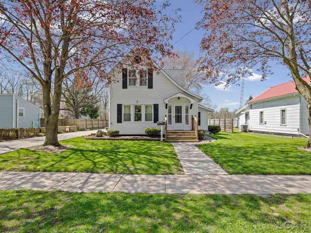 Homes For Sale - 326 Pearl Street <br/> Lenawee County, Blissfield, MI 49228