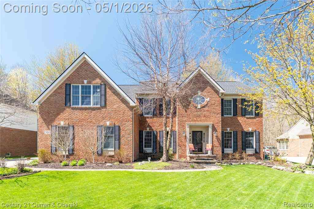 Homes For Sale - 25599 Hillsdale Drive <br/> Novi, MI 48374