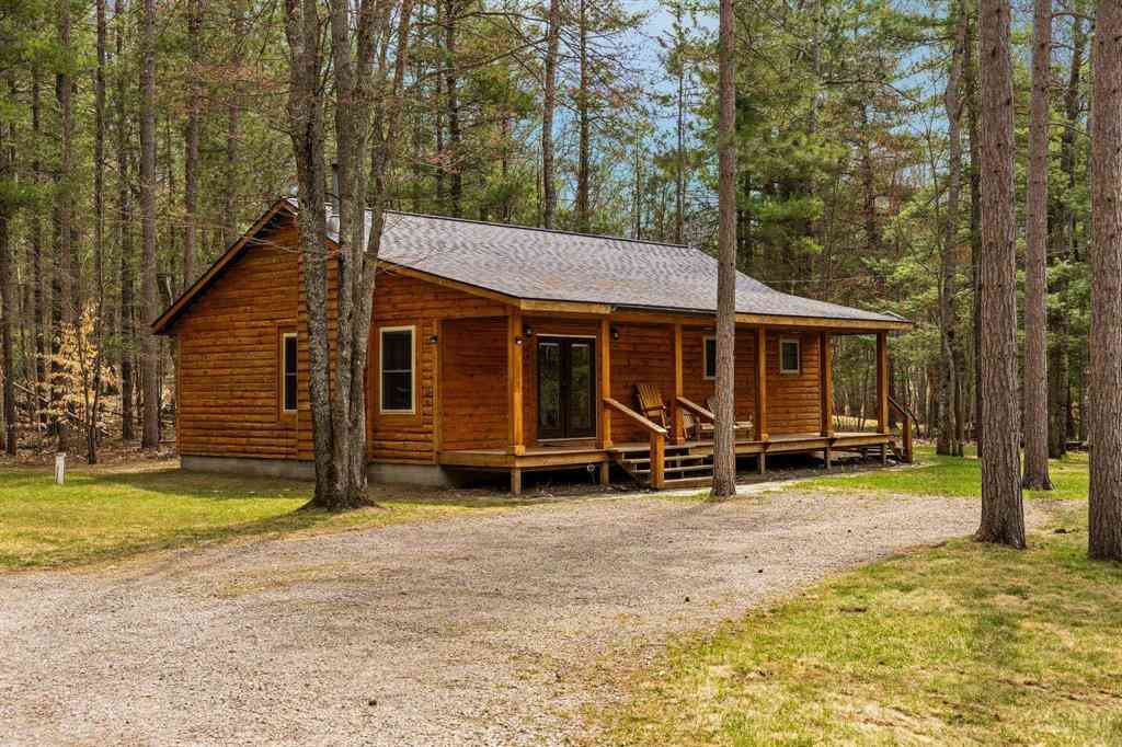 Homes For Sale - 318 E Bear Lake Road <br/> Kalkaska County, Kalkaska, MI 49646