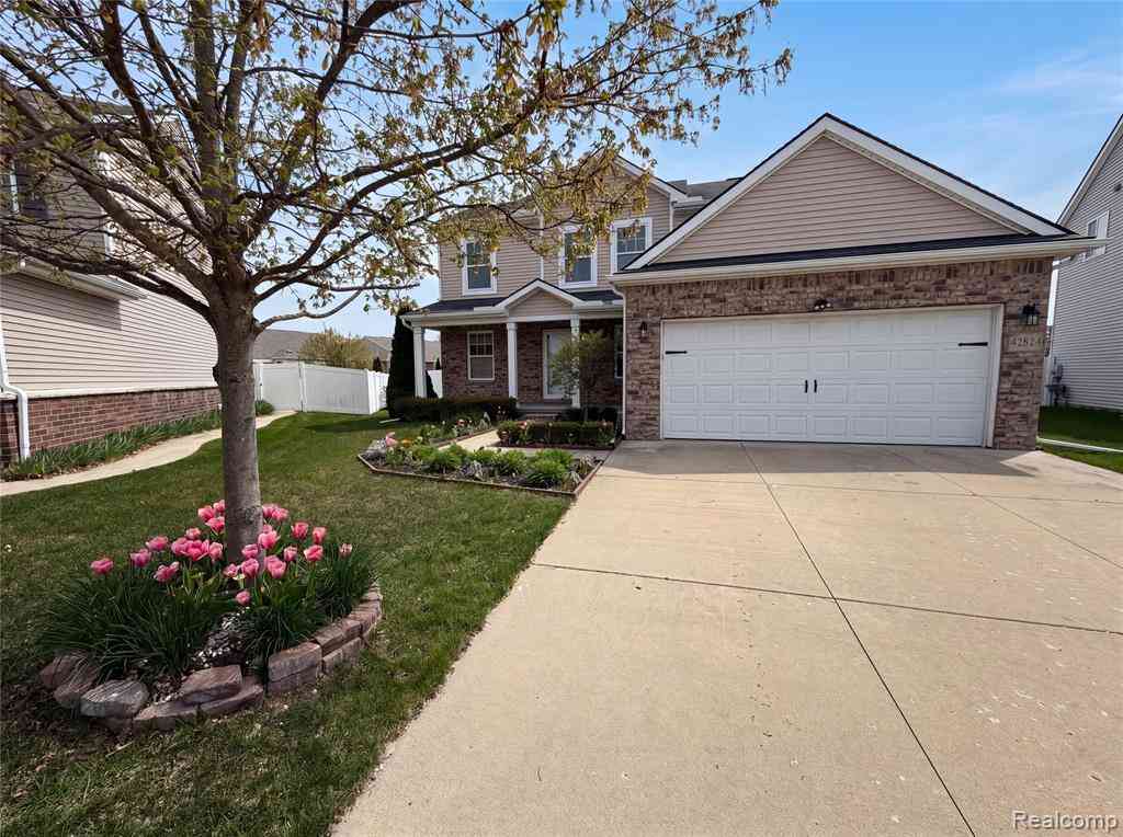Condo For Sale - 42824 Greystone Drive <br/> Sterling Heights, MI 48313
