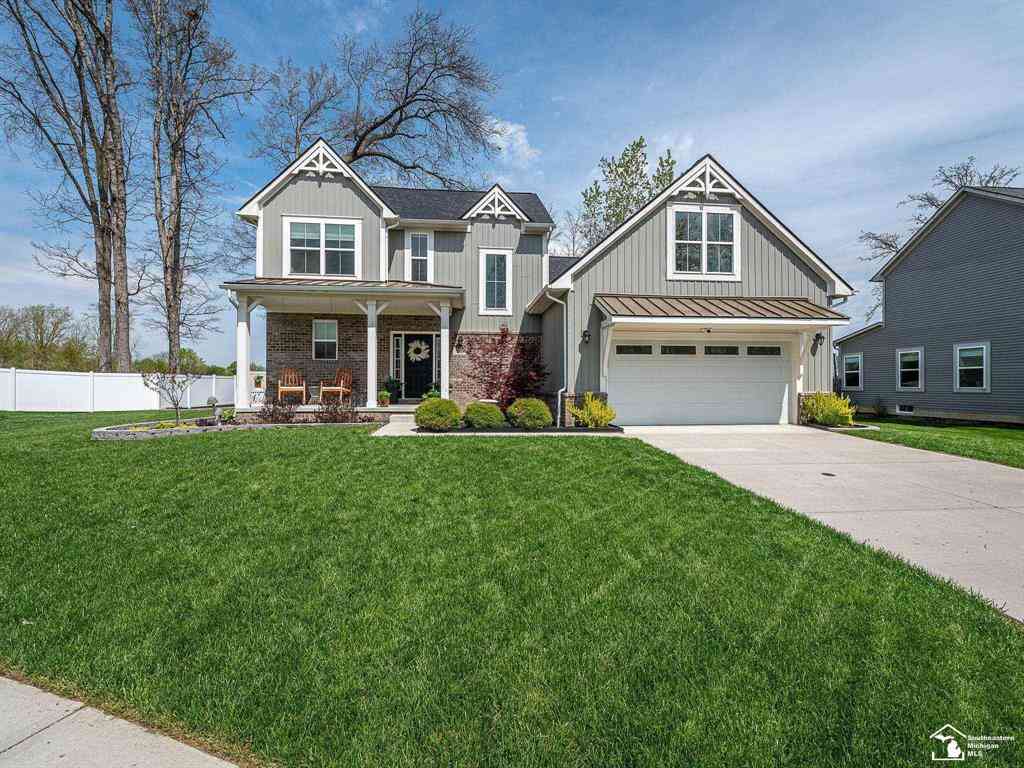 Homes For Sale - 746 Forest Lane <br/> Monroe County, Dundee, MI 48131