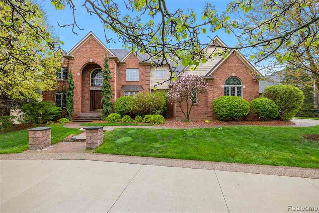 Homes For Sale - 3725 Mountain Laurel Court <br/> Oakland, MI 48363