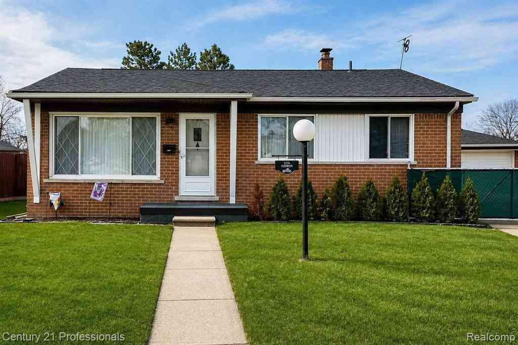 Homes For Sale - 31274 Fernwood Street <br/> Westland, MI 48186