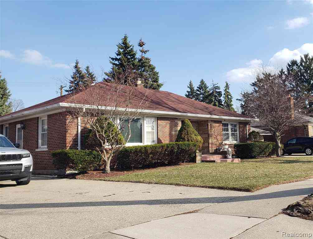 Homes For Sale - 24816 Cushing Avenue <br/> Eastpointe, MI 48021