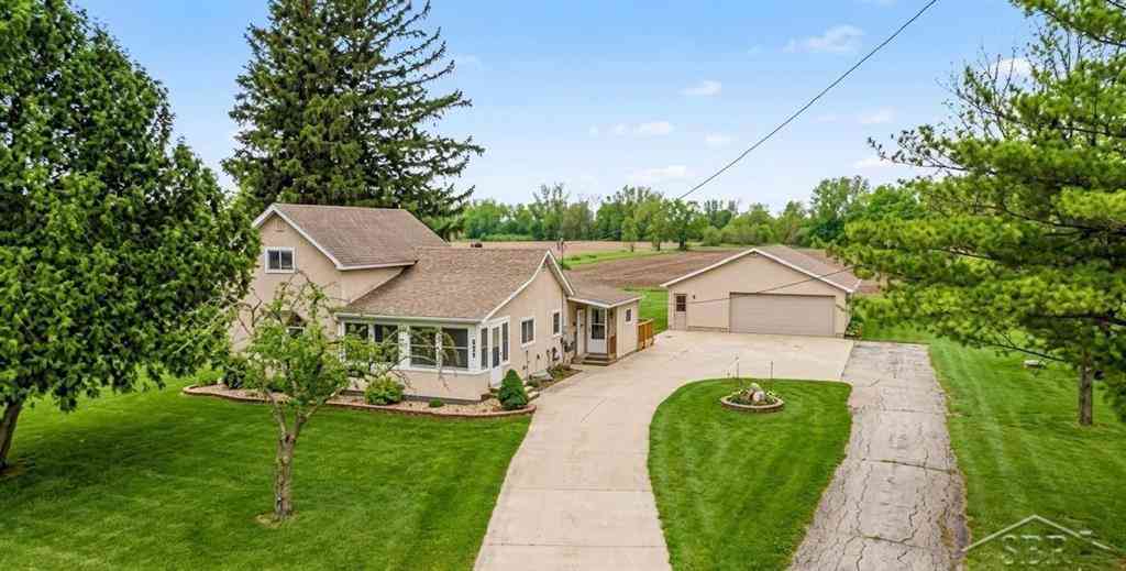 Homes For Sale - 1758 S River Road <br/> Saginaw, MI 48609
