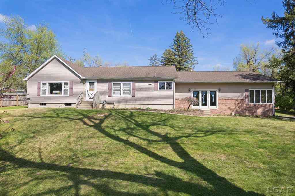 Homes For Sale - 1795 Howell Highway <br/> Adrian, MI 49221