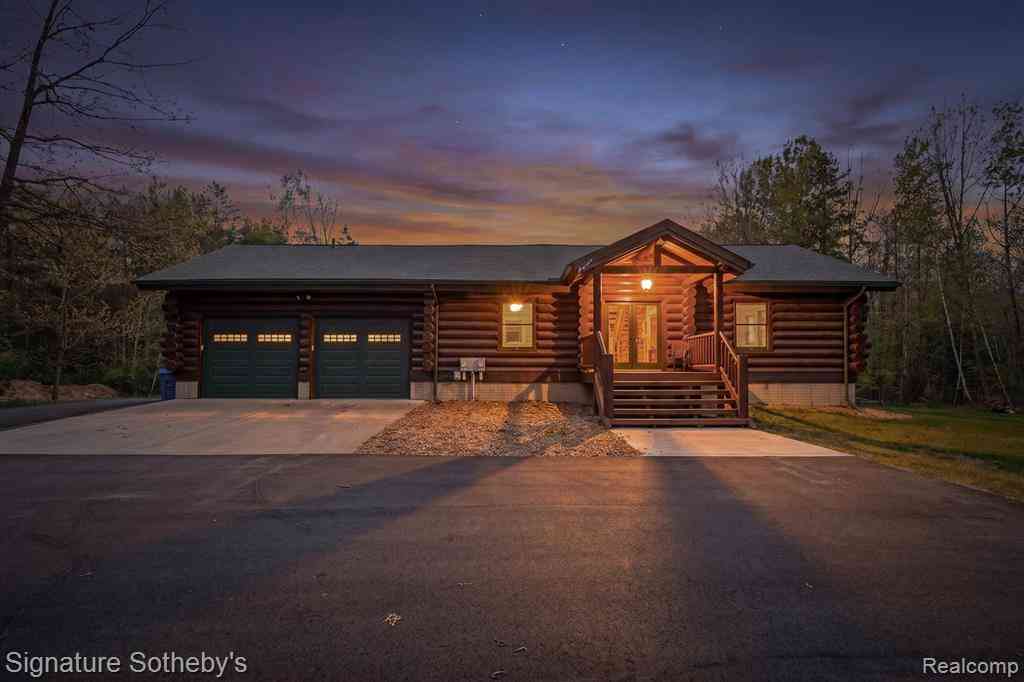 Homes For Sale - 2631 W Blackmore Road <br/> Tuscola County, Mayville, MI 48744