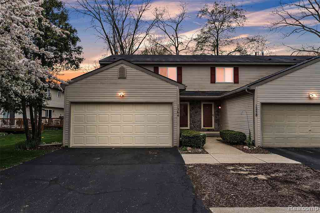 Condo For Sale - 1264 Jay Street <br/> Waterford, MI 48327