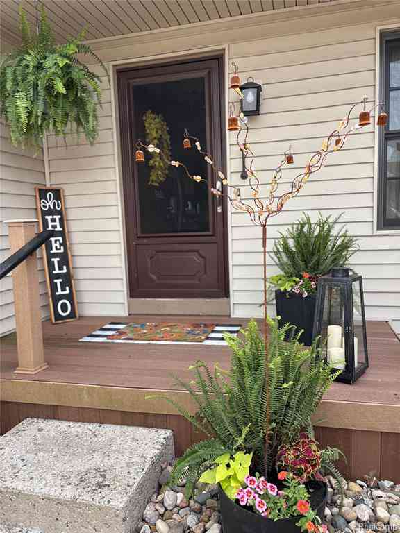Condo For Sale - 25126 Jefferson Court  #1<br/> South Lyon, MI 48178