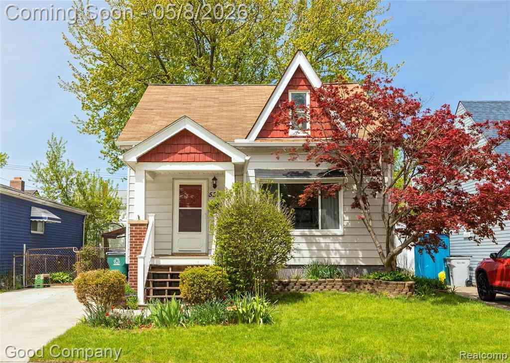 Homes For Sale - 559 E Harry Avenue <br/> Hazel Park, MI 48030