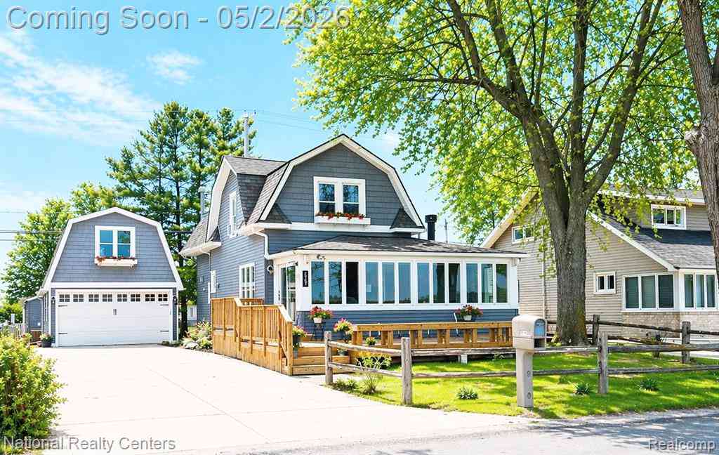 Homes For Sale - 2287 Round Lake Highway <br/> Manitou Beach, MI 49253