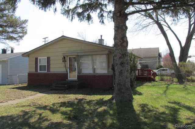 Homes For Rent - 30953 7 Mile Road <br/> Livonia, MI 48152