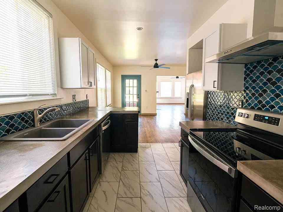 Homes For Rent - 2045 Calvert Street <br/> Detroit, MI 48206