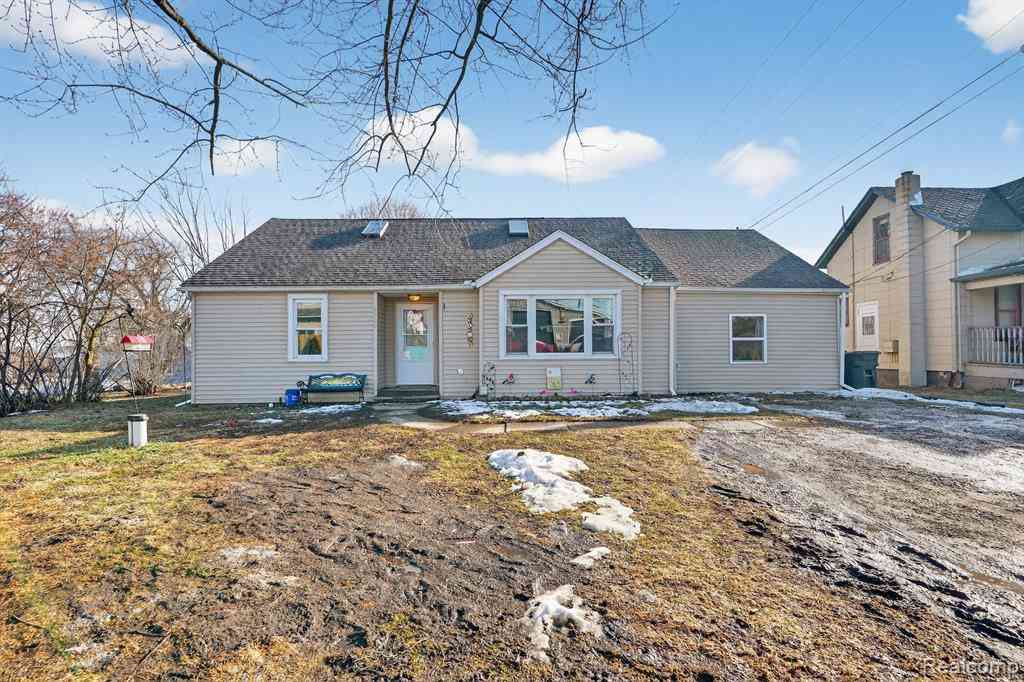 Homes For Sale - 6015 Jeddo Road <br/> Jeddo, MI 48032
