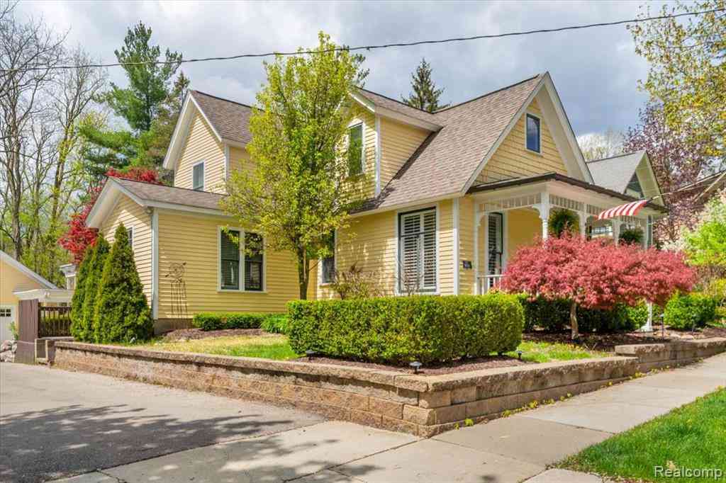 Homes For Sale - 221 N Rogers Street <br/> Northville, MI 48167