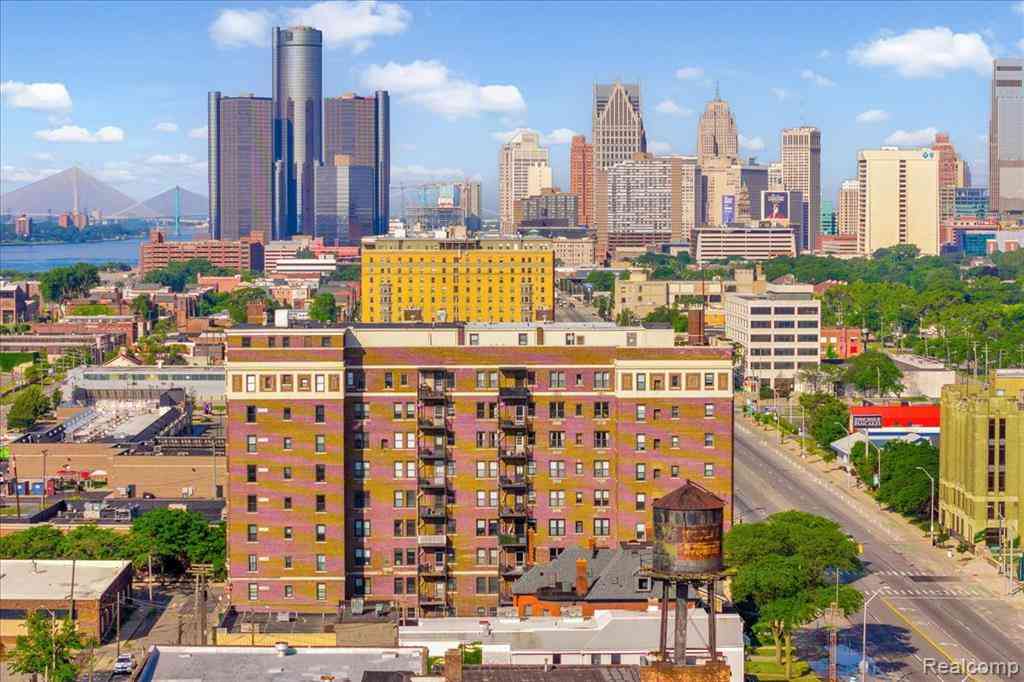 Condo For Sale - 2900 E Jefferson Avenue  #C5<br/> Detroit, MI 48207