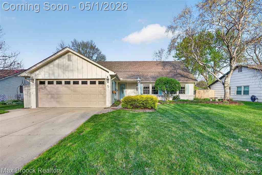 Homes For Sale - 4856 Butler Drive <br/> Troy, MI 48085