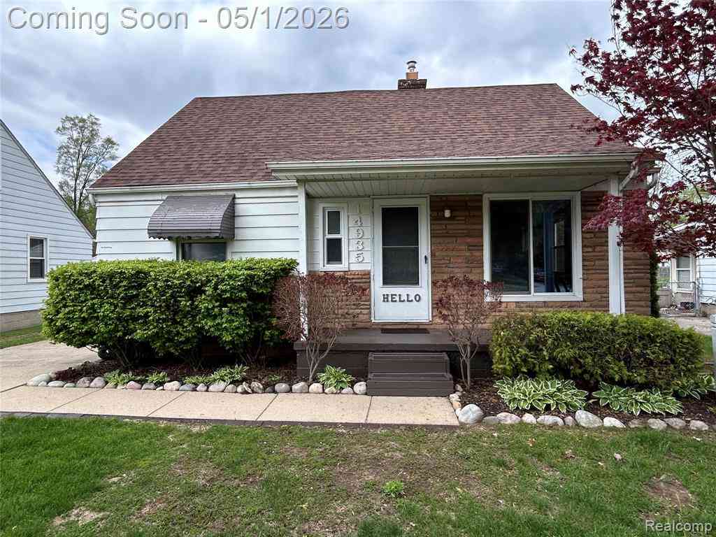Homes For Sale - 14935 Harrison Street <br/> Livonia, MI 48154