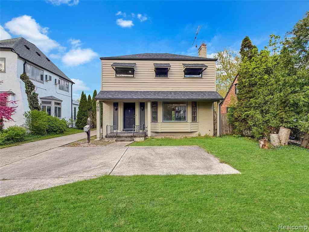 Homes For Sale - 768 Washington Road <br/> Grosse Pointe, MI 48230