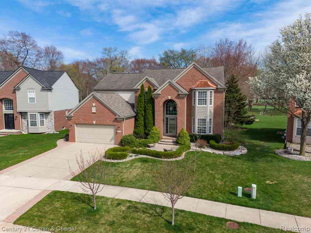 Homes For Sale - 48742 Tanglewood Drive <br/> Macomb, MI 48044