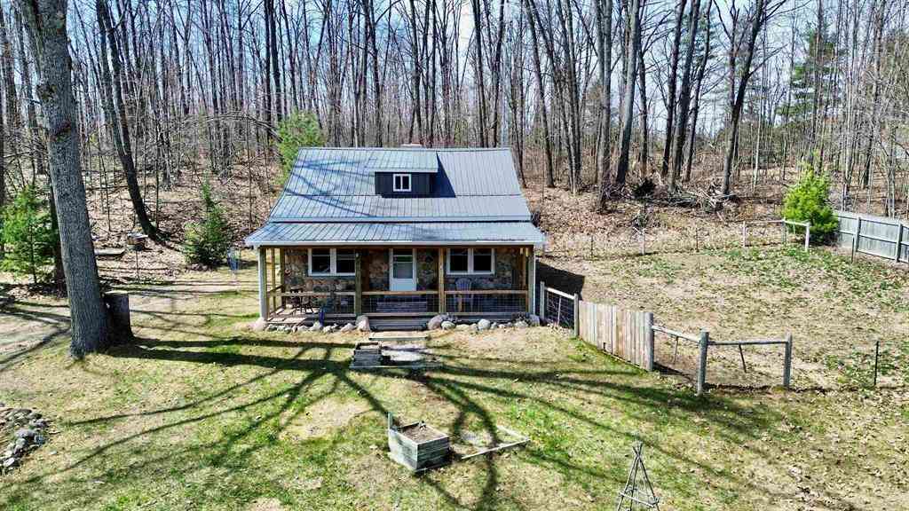 Homes For Sale - 12390 Nickerson Valley Road <br/> Atlanta, MI 49709