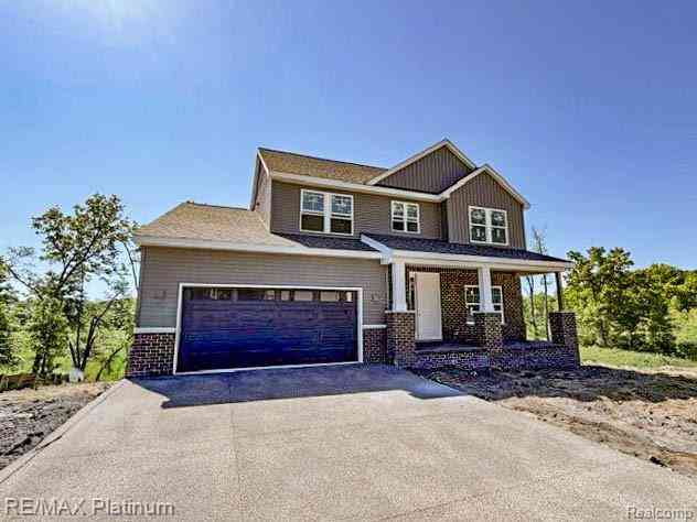 Homes For Sale - 4570 Stillmeadow  <br/> Howell, MI 48843