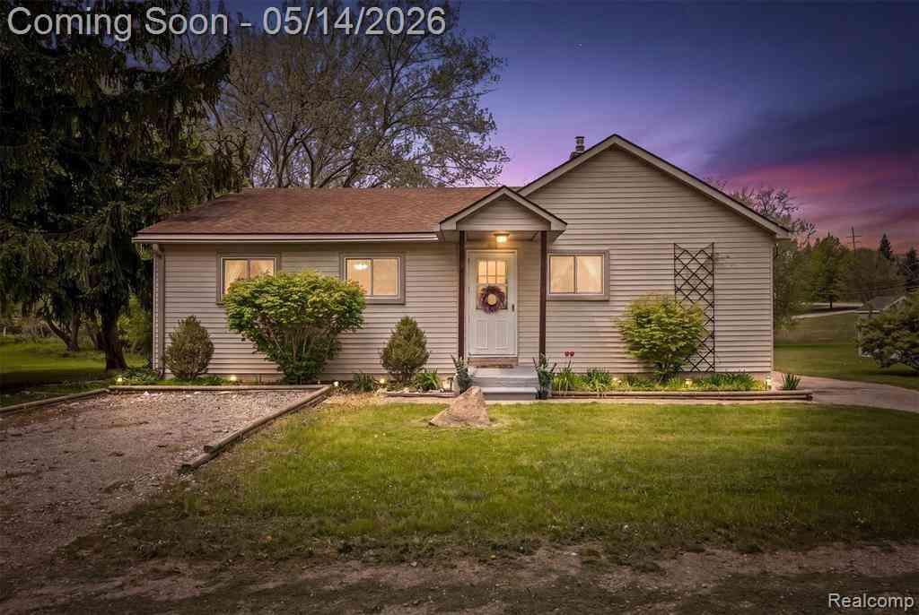 Homes For Sale - 3469 Taylor Court <br/> Auburn Hills, MI 48326