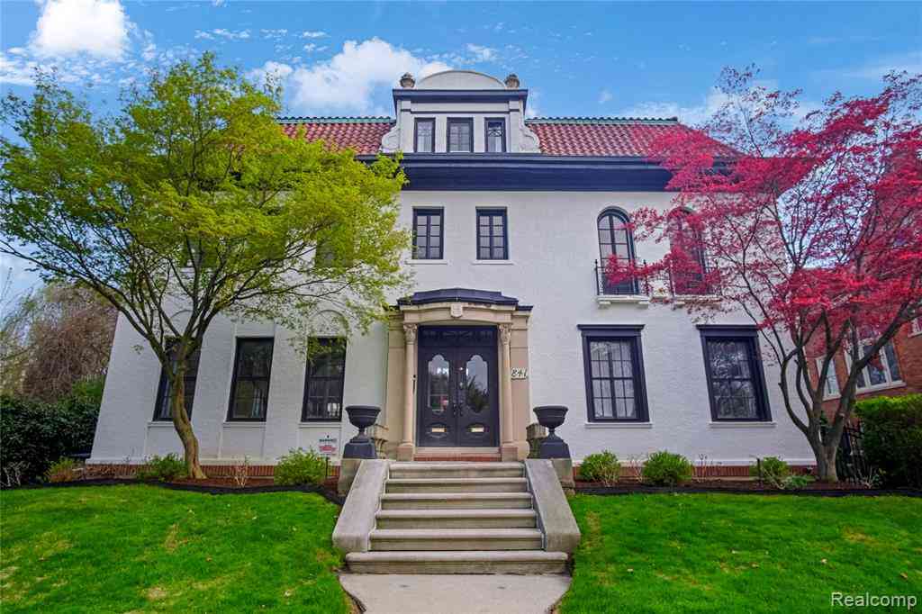 Homes For Sale - 841 W Boston Boulevard <br/> Detroit, MI 48202