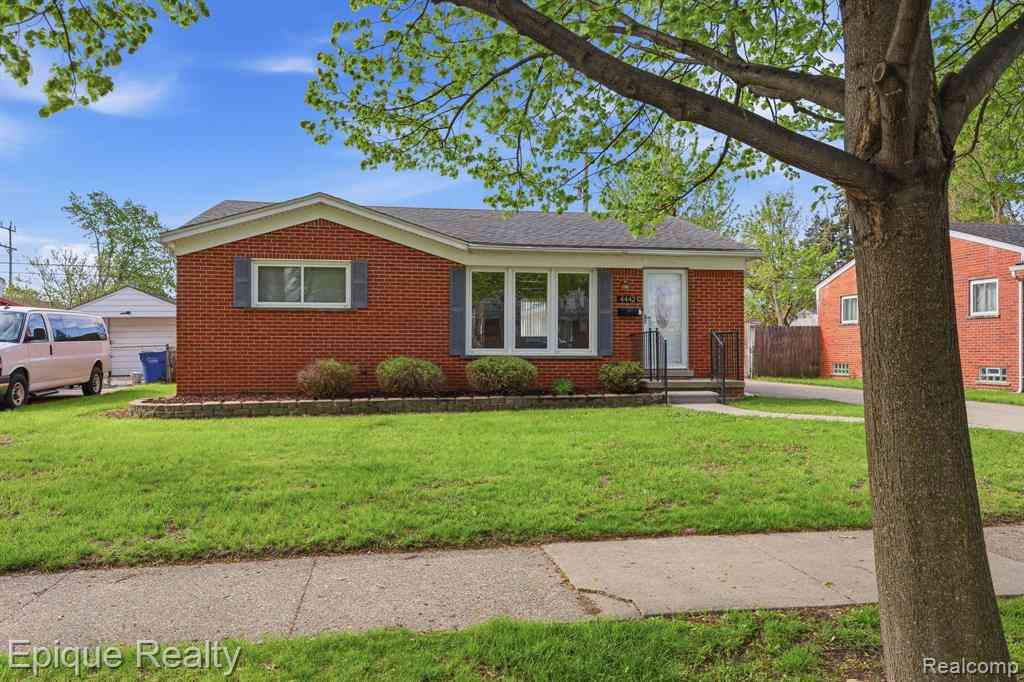 Homes For Sale - 4442 Lutz Drive <br/> Warren, MI 48092