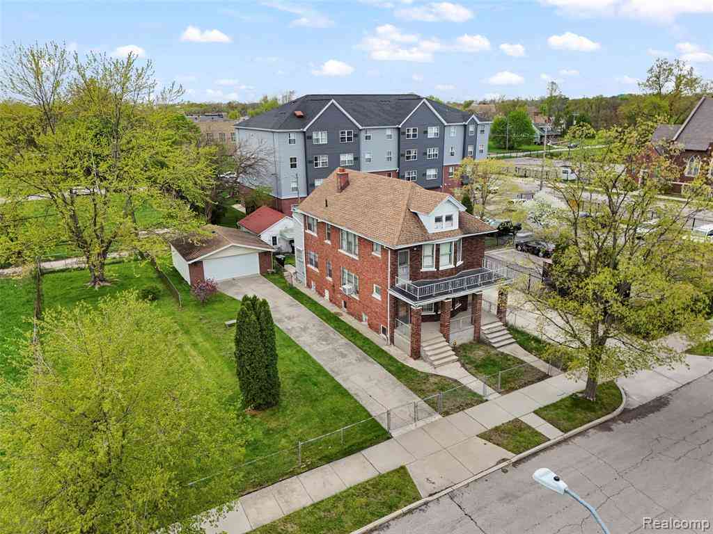 Homes For Sale - 1423 Lakewood Street <br/> Detroit, MI 48215