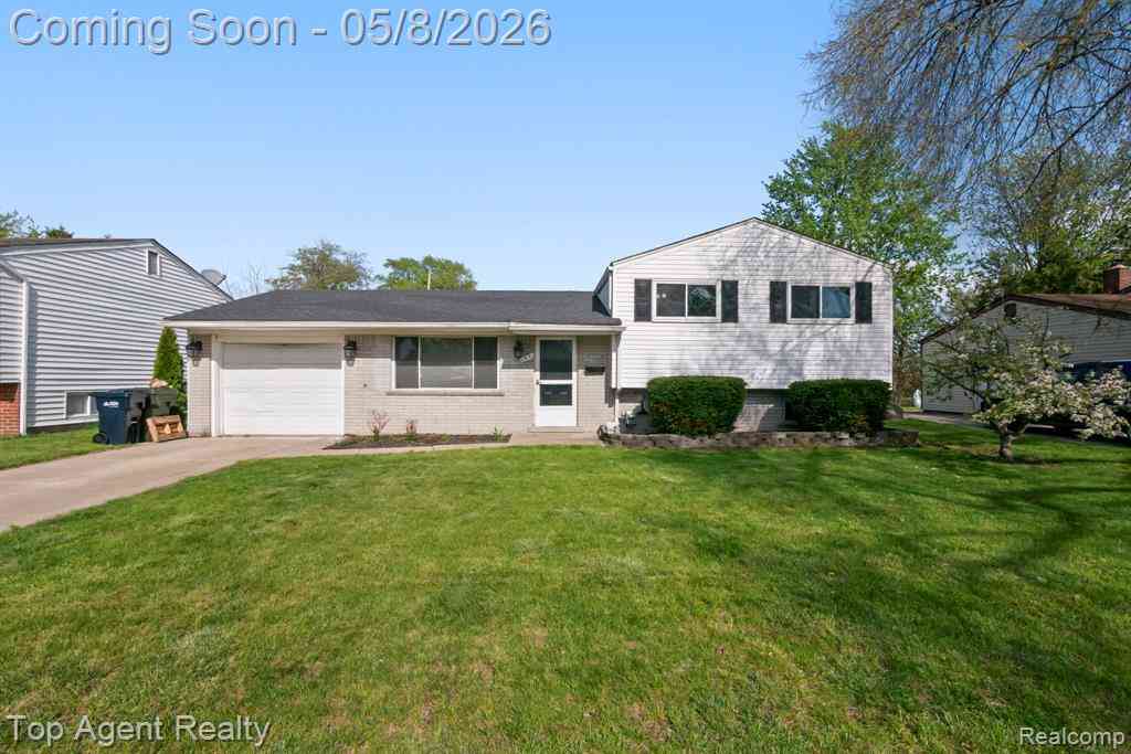 Homes For Sale - 11951 Burtley Drive <br/> Sterling Heights, MI 48313