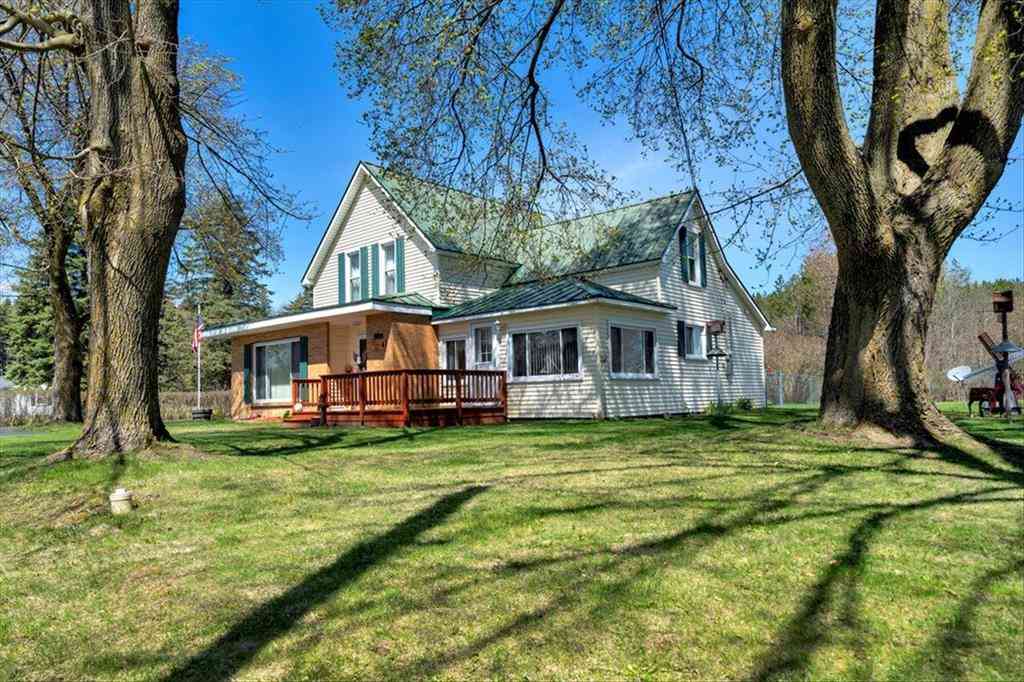 Homes For Sale - 304 W Main  <br/> Hale, MI 48739
