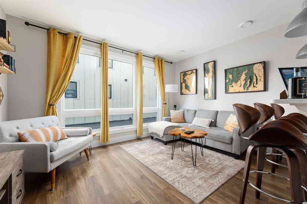 Condo For Sale - 138 W Gillis Street <br/> Traverse City, MI 49684